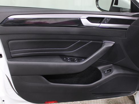 Used 2023 Volkswagen Arteon SEL image 6