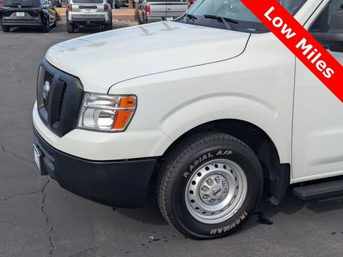 Used 2020 Nissan NV 3500 S RWD image 8