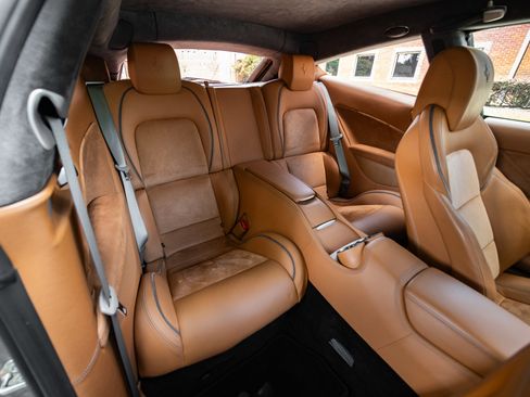 Used 2013 Ferrari FF image 19