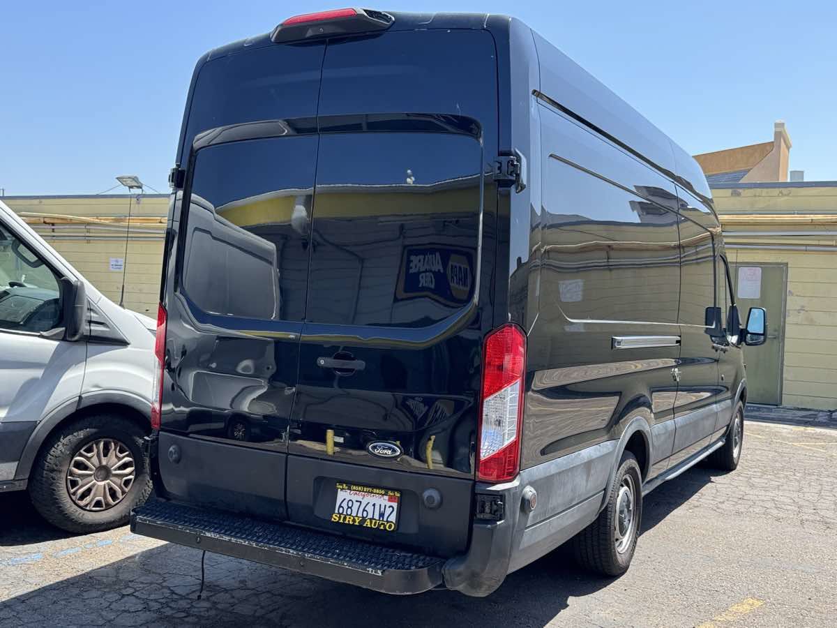 Used 2019 Ford Transit 250 148 High Roof Extended RWD image 7