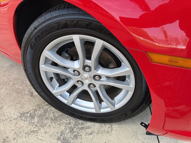 Used 2015 Chevrolet Camaro LS RWD image 30