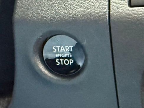 New 2026 Nissan Frontier PRO-4X w/ Pro-4x Convenience Package image 33