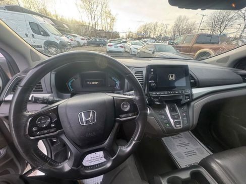 Used 2018 Honda Odyssey Touring image 44