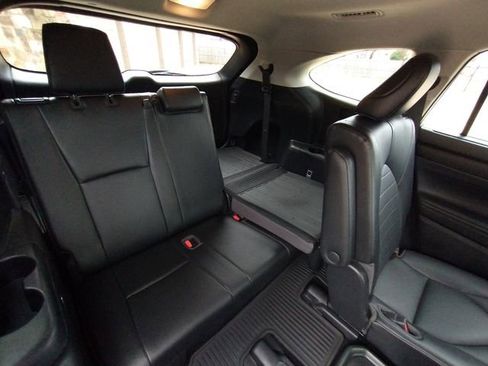 Used 2020 Toyota Highlander XLE image 72