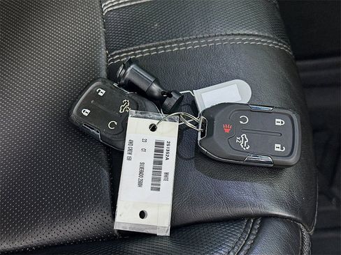 Used 2023 Chevrolet Silverado 2500 High Country w/ Z71 Off-Road Package image 33