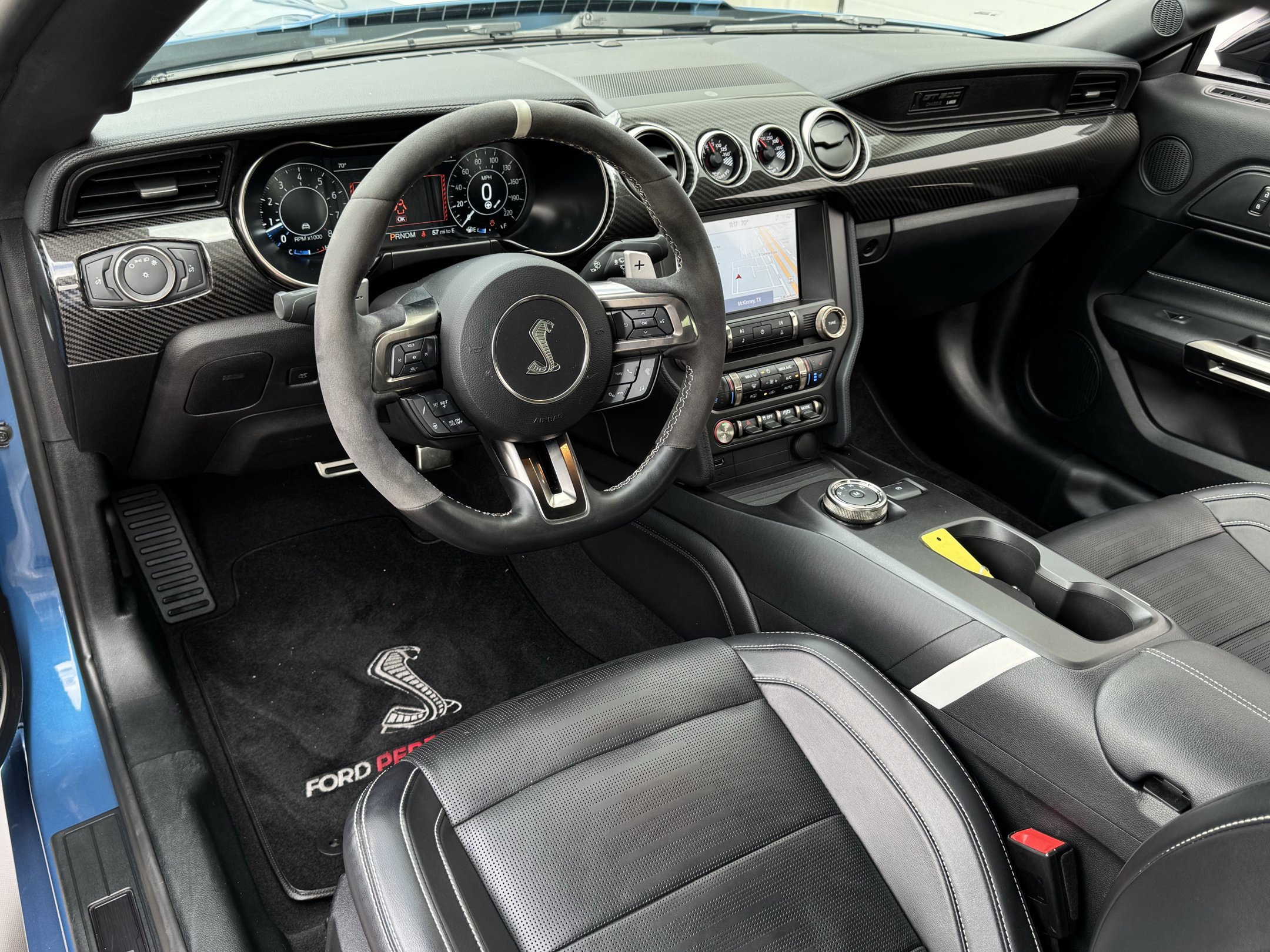 Used 2020 Ford Mustang Shelby GT500 w/ Technology Package RWD image 14