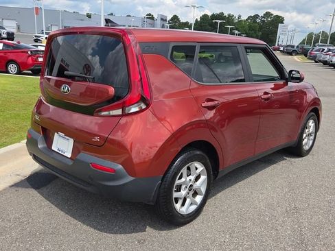 Used 2021 Kia Soul S FWD image 12