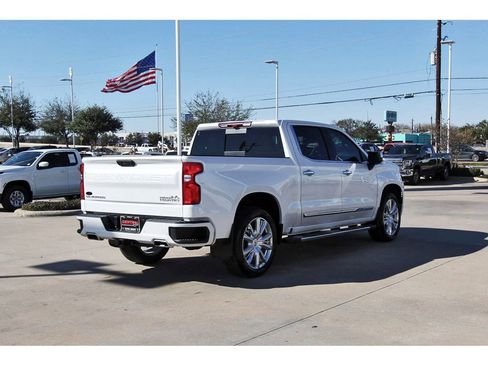 Used 2025 Chevrolet Silverado 1500 High Country w/ High Country Premium Package image 5