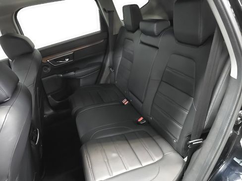 Used 2022 Honda CR-V Touring image 32