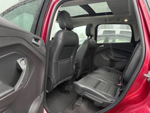 Used 2018 Ford Escape Titanium AWD/4WD image 9