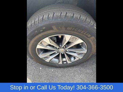 Used 2026 Chevrolet Equinox LT AWD/4WD image 4