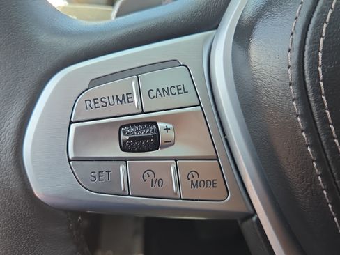 Used 2024 BMW X7 xDrive40i AWD/4WD image 22