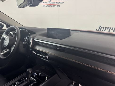 Used 2025 MAZDA CX-50 AWD 2.5 S w/ Premium Plus Pkg image 34