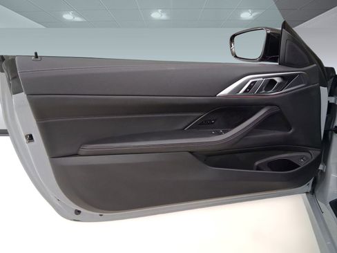 Used 2023 BMW 430i Convertible w/ M Sport Package image 25