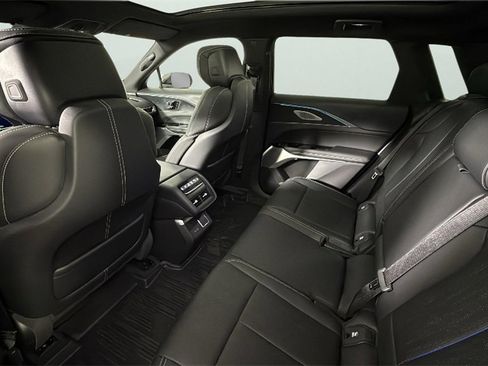 Used 2024 Cadillac Lyriq Luxury w/ LPO, Floor Liner Package image 29