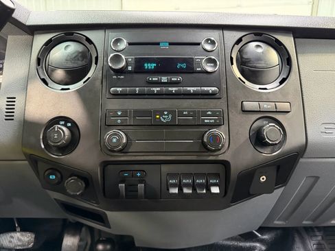 Used 2015 Ford F250 XL w/ XL Value Package image 21