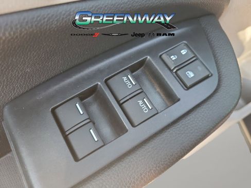 Used 2021 Honda Pilot Elite image 18