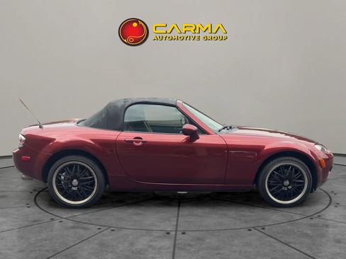 Used 2006 MAZDA MX-5 Miata Grand Touring w/ Premium Pkg image 6