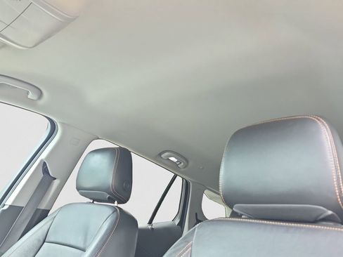 Used 2019 GMC Terrain SLT FWD image 8