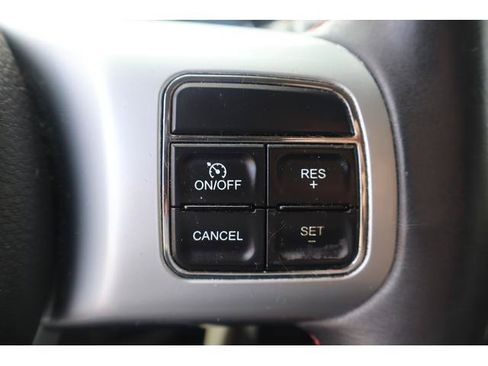 Used 2012 Jeep Liberty Arctic AWD/4WD image 14