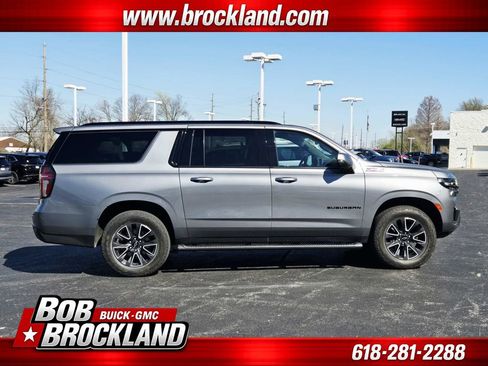 Used 2021 Chevrolet Suburban Z71 w/ Z71 Off-Road Package AWD/4WD image 2