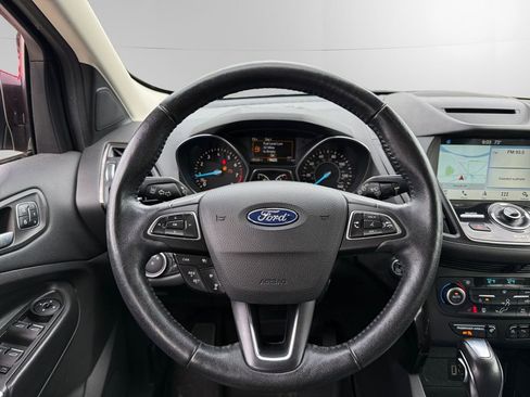 Used 2018 Ford Escape Titanium w/ Ford Safe & Smart Package image 12