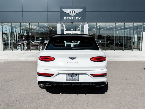 Certified 2023 Bentley Bentayga Speed image 11