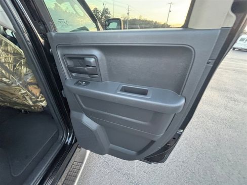 Used 2012 RAM 1500 Express image 20