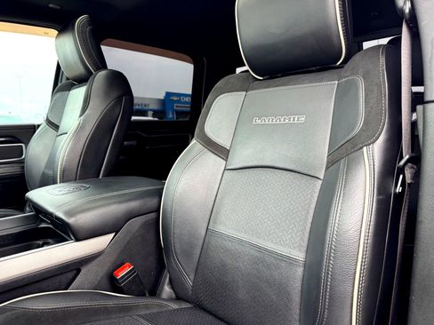 Used 2020 RAM 3500 Laramie image 13