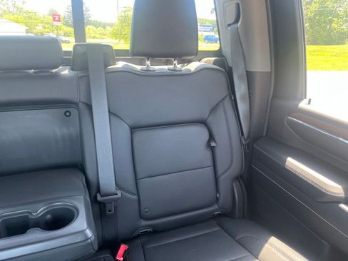 Used 2024 GMC Sierra 2500 Denali w/ Denali Reserve Package AWD/4WD image 16