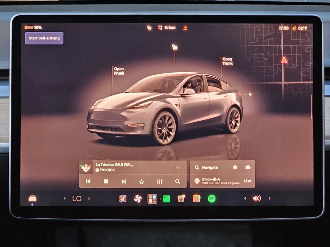 Used 2022 Tesla Model Y Long Range AWD/4WD image 22