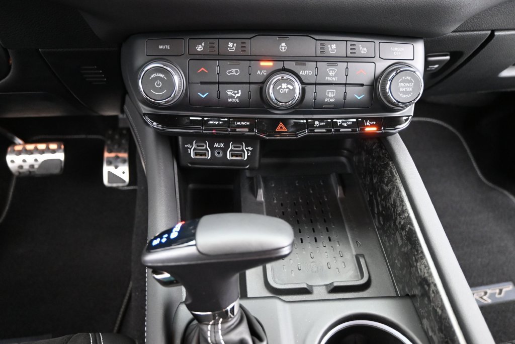 Used 2026 Dodge Durango SRT Hellcat w/ Premium Group AWD/4WD image 17