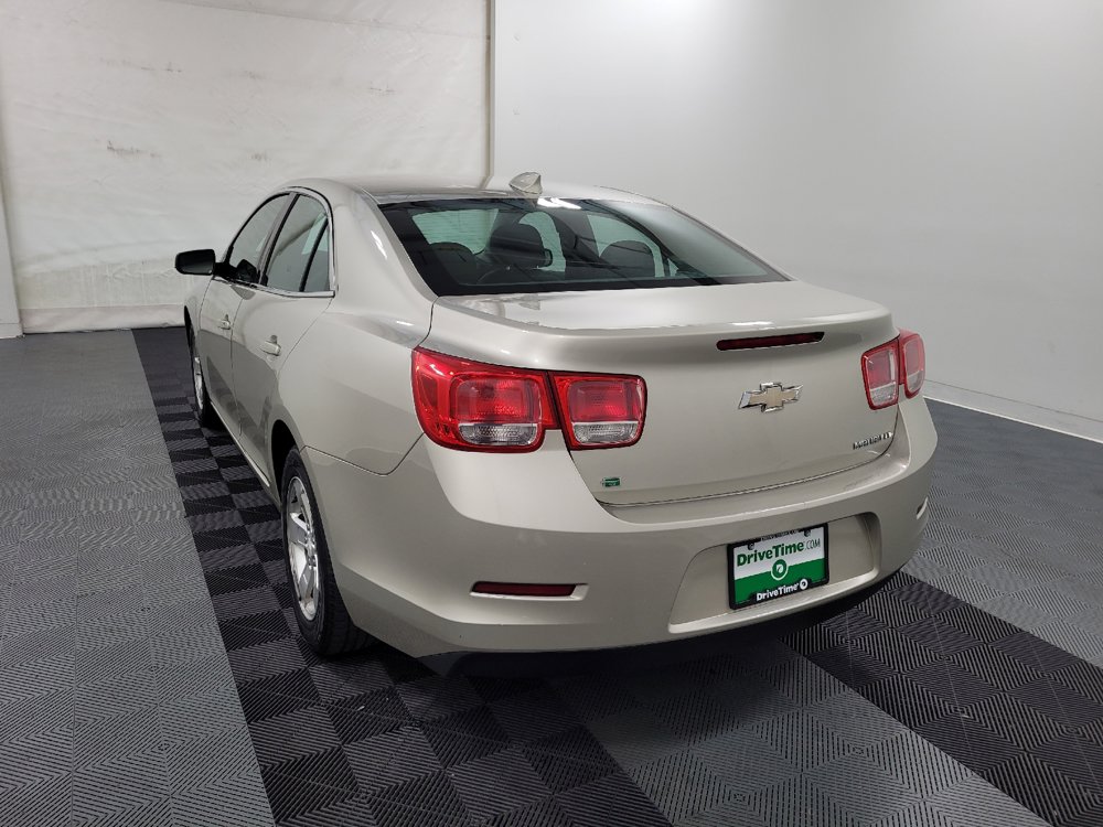 Used 2016 Chevrolet Malibu LT FWD image 5