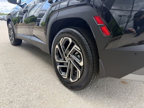 New 2026 Hyundai Tucson Limited AWD/4WD image 16