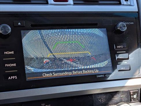 Used 2016 Subaru Outback 2.5i Premium image 18