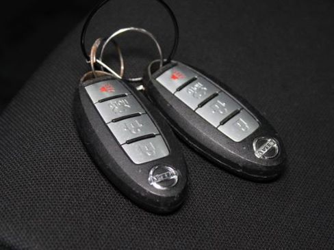 Used 2022 Nissan Sentra S w/ Trunk Package image 12