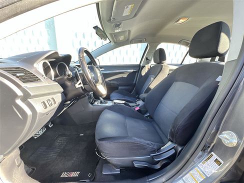 Used 2011 Mitsubishi Lancer Ralliart image 9