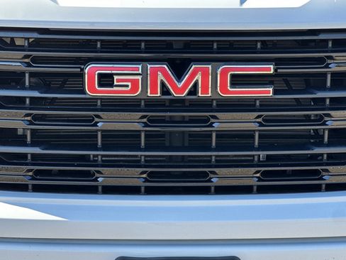 Used 2023 GMC Sierra 1500 Elevation image 44