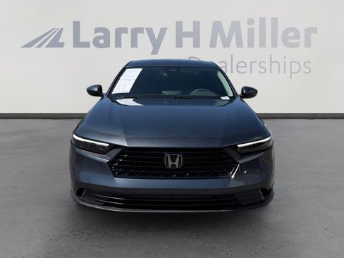 Used 2023 Honda Accord EX image 8