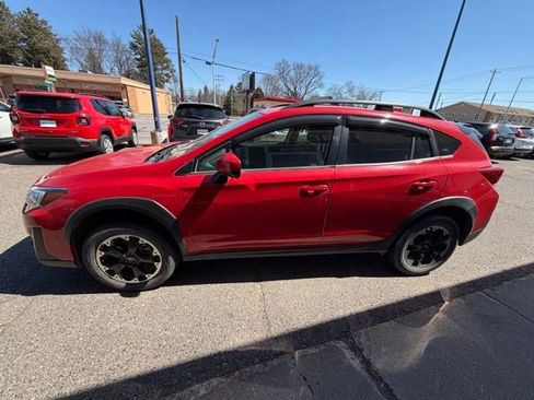 Used 2021 Subaru Crosstrek 2.0i Premium w/ Popular Package #3 AWD/4WD image 4