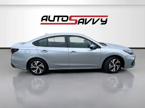 Used 2025 Subaru Legacy Premium AWD/4WD image 8