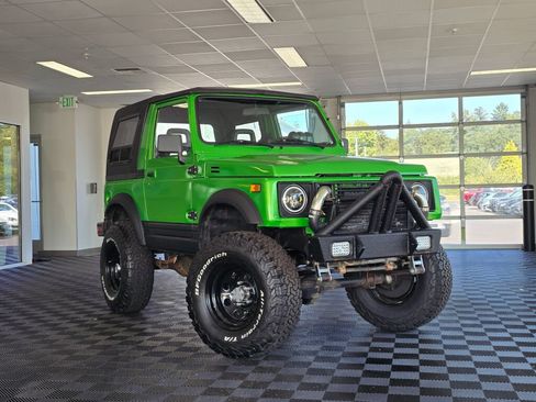 Used 1988 Suzuki Samurai 4WD Soft Top image 1