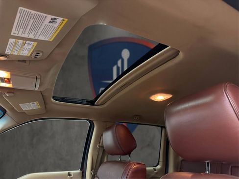 Used 2014 Ford F150 King Ranch w/ King Ranch Luxury Package image 42