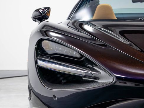 Used 2019 McLaren 720S Luxury RWD image 37