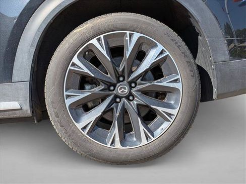 Used 2024 MAZDA CX-90 Plug-In Hybrid w/ Premium Pkg AWD/4WD image 6