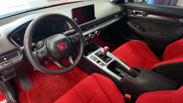 Used 2024 Honda Civic Type R image 10