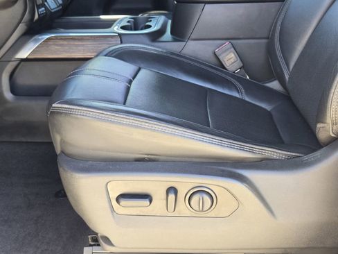 Used 2020 Chevrolet Silverado 2500 High Country w/ Z71 Off-Road Package image 24