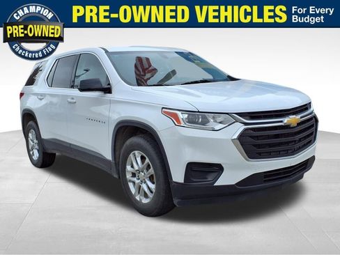 Used 2019 Chevrolet Traverse LS image 1