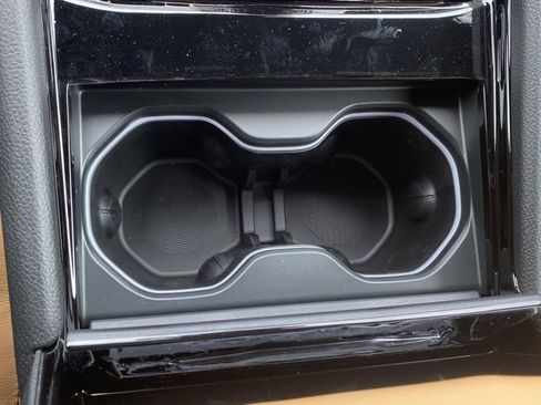 New 2025 Jeep Grand Cherokee Summit image 27