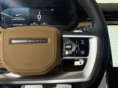 New 2026 Land Rover Range Rover SE image 38